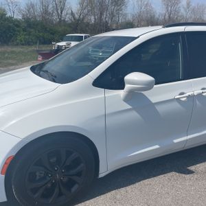 CHRYSLER PACIFICA TOURING L PLUS - 2