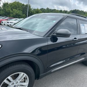 2024 FORD EXPLORER XLT — фото 2