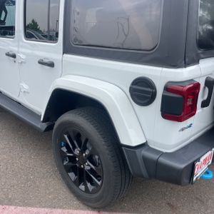 2023 JEEP WRANGLER 4XE SAHARA 照片 6