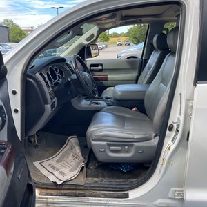 2012 Toyota SEQUOIA PLATINUM — миниатюра 56