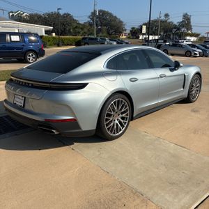 PORSCHE PANAMERA - 8