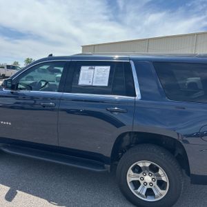 CHEVROLET TAHOE LS - 6