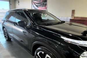 صورة 13 لـ 2022 Mitsubishi OUTLANDER SEL SPECIAL EDITION