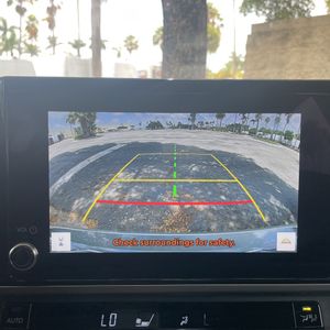 2025 Toyota CAMRY SE thumbnail 37