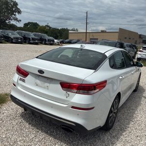 صورة 8 لـ 2019 KIA OPTIMA LX
