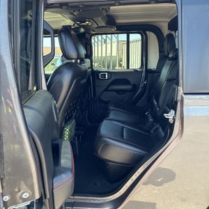 صورة مصغرة 34 لـ 2022 JEEP GLADIATOR RUBICON