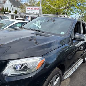 MERCEDES-BENZ GLE - 2