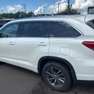 2017 Toyota HIGHLANDER XLE 照片 6