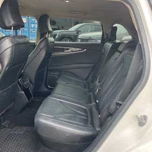 2022 Lincoln NAUTILUS STANDARD 缩略图 34