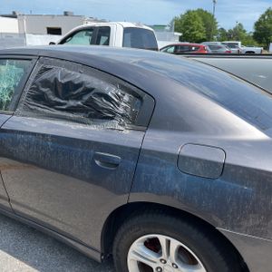 DODGE CHARGER SE - 6