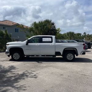 CHEVROLET SILVERADO 2500HD LT - 3