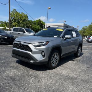 صورة 1 لـ 2024 Toyota RAV4 XLE PREMIUM