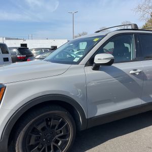 KIA TELLURIDE EX - 2
