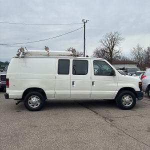 FORD E-SERIES E-250 - 10