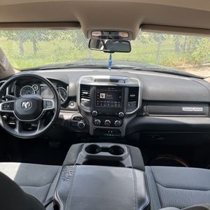 صورة مصغرة 36 لـ 2019 RAM 1500 BIG HORN
