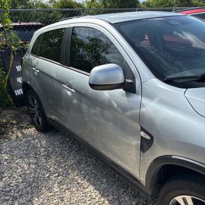 2022 Mitsubishi OUTLANDER SPORT ES 照片 9