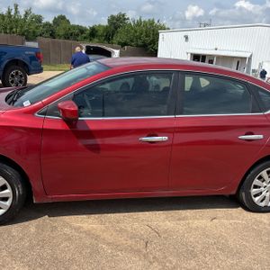 NISSAN SENTRA S - 4