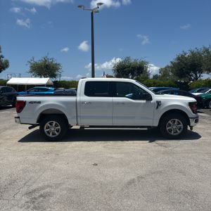 صورة 10 لـ 2025 FORD F-150 XLT