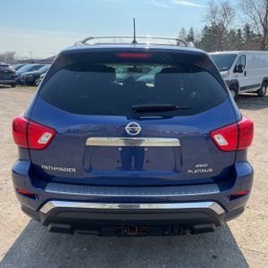 NISSAN PATHFINDER PLATINUM - 7