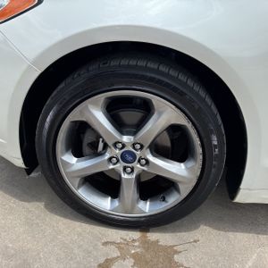 2015 FORD FUSION SE thumbnail 17