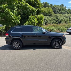 صورة 10 لـ 2017 JEEP GRAND CHEROKEE LIMITED