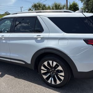 2026 FORD EXPLORER PLATINUM 照片 6