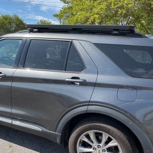 FORD EXPLORER XLT - 6