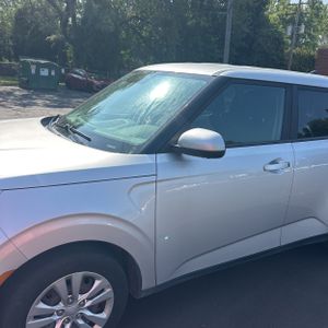 2020 KIA SOUL LX — фото 2