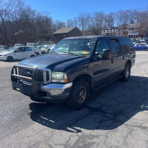 FORD EXCURSION XLT - 1