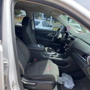2018 Chevrolet TRAVERSE LT CLOTH thumbnail 33