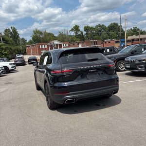 صورة مصغرة 57 لـ 2019 Porsche CAYENNE BASE
