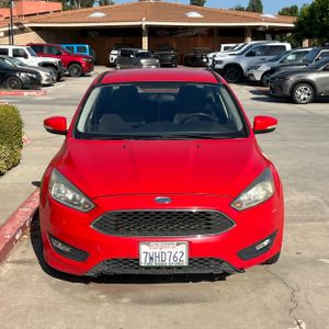 صورة 12 لـ 2016 FORD FOCUS SE