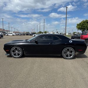 DODGE CHALLENGER GT - 3