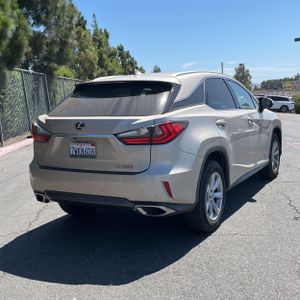 2017 Lexus RX 350 BASE — фото 8