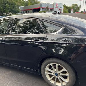 صورة 6 لـ 2019 FORD FUSION SE