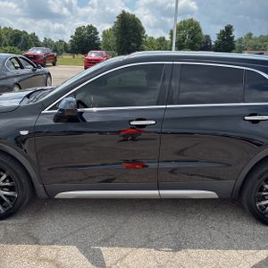 صورة 4 لـ 2019 Cadillac XT4 PREMIUM LUXURY