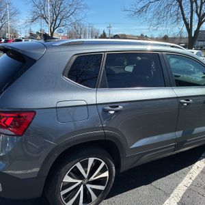 VOLKSWAGEN TAOS SE 4MOTION - 9