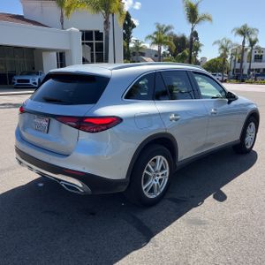 MERCEDES-BENZ GLC - 8