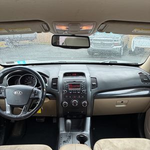 صورة مصغرة 35 لـ 2011 KIA SORENTO LX