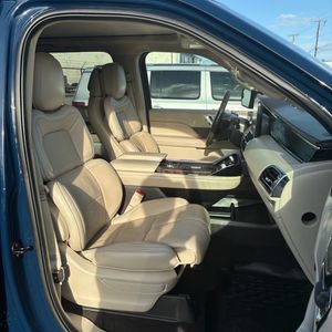 صورة 27 لـ 2018 Lincoln NAVIGATOR RESERVE