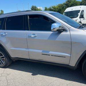 2017 JEEP GRAND CHEROKEE LIMITED — фото 11
