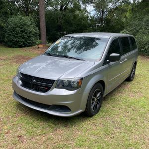 2015 Dodge GRAND CARAVAN SE — фото 1