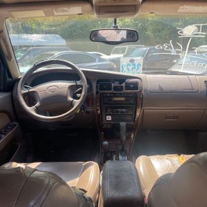 صورة 36 لـ 1999 Toyota 4RUNNER LIMITED