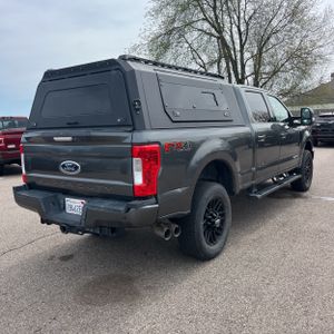 FORD F-250 SUPER DUTY LARIAT - 8
