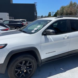 2018 JEEP CHEROKEE TRAILHAWK — фото 2