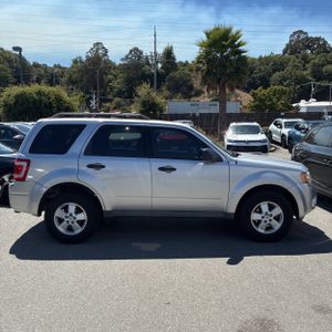 2010 FORD ESCAPE XLT 照片 10