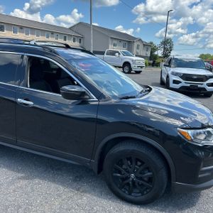 2017 Nissan ROGUE SV — миниатюра 13