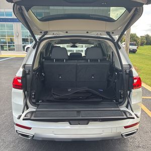صورة 46 لـ 2020 BMW X7 XDRIVE40I