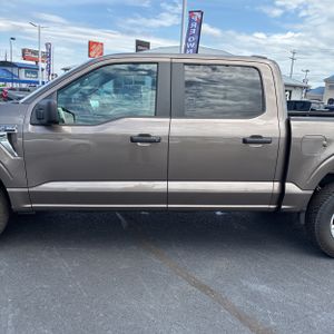 FORD F-150 XLT - 4