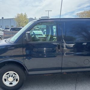 CHEVROLET EXPRESS 3500 - 4